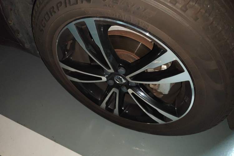 Used Volvo XC60 2019 T5 4x4 Smart Edition China V Standard Right Front Wheel Hub