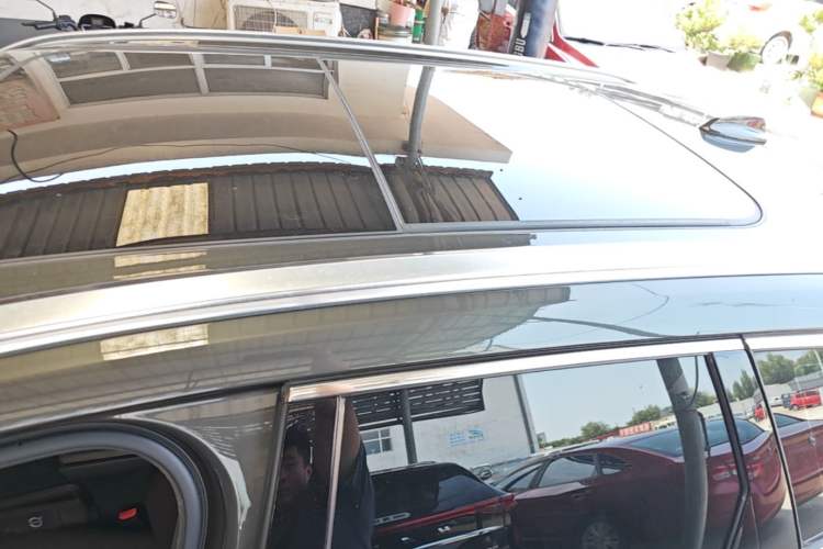 Used Volvo XC60 2019 T5 4x4 Smart Edition China VI Standard Roof