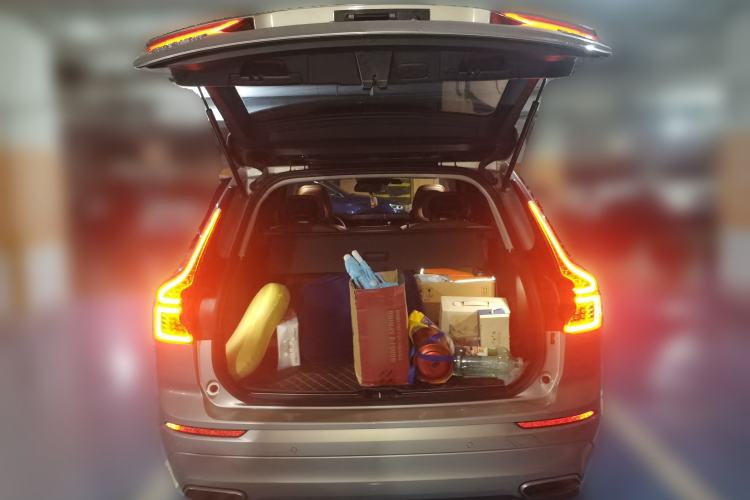 Used Volvo XC60 2019 T5 4x4 Smart Edition China V Standard Trunk