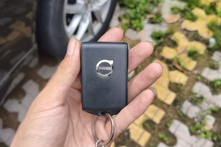 Used Volvo XC60 2019 T5 4x4 Smart Edition China V Standard Vehicle Key
