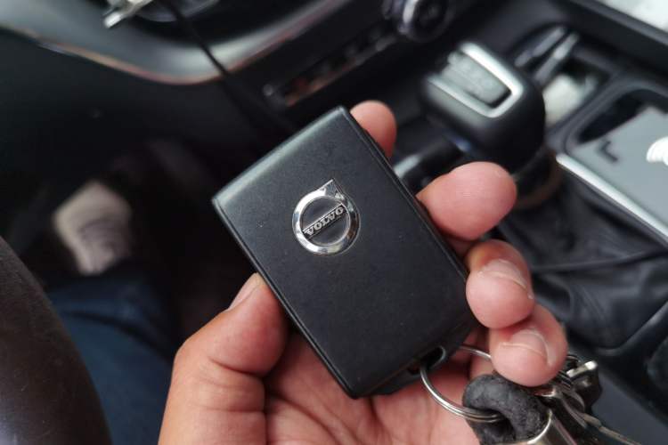 Used Volvo XC60 2019 T5 4x4 Smart Edition China V Standard Vehicle Key