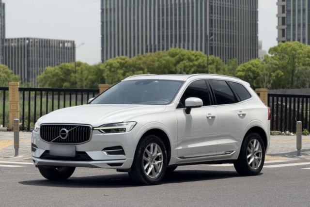 Used Volvo XC60 2019 T5 4x4 Smart Edition China VI Standard