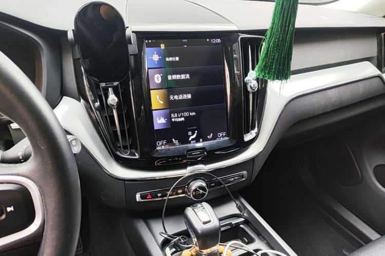 Used Volvo XC60 2019 T5 4x4 Smart Edition China V Standard Audio And AC Panel