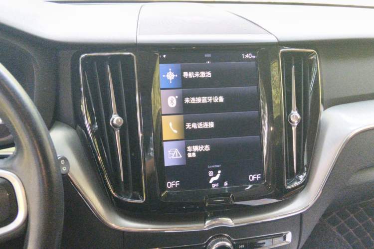 Used Volvo XC60 2019 T5 4x4 Smart Edition China V Standard Audio And AC Panel