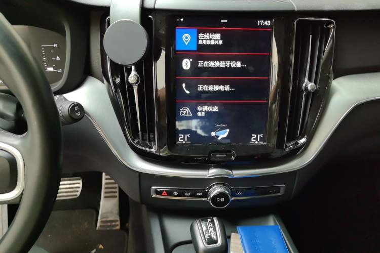 Used Volvo XC60 2019 T5 4x4 Smart Edition China V Standard Audio And AC Panel