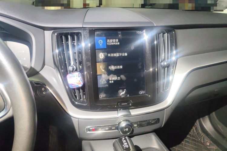 Used Volvo XC60 2019 T5 4x4 Smart Edition China V Standard Audio And AC Panel