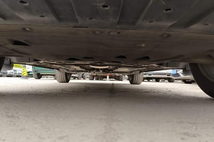Used Volvo XC60 2019 T5 4x4 Smart Edition China V Standard Chassis Front
