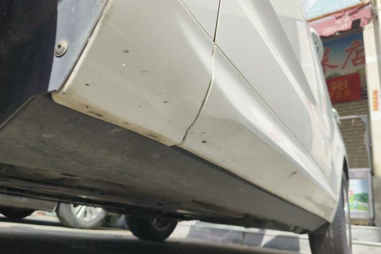 Used Volvo XC60 2019 T5 4x4 Smart Edition China V Standard Chassis Front Left
