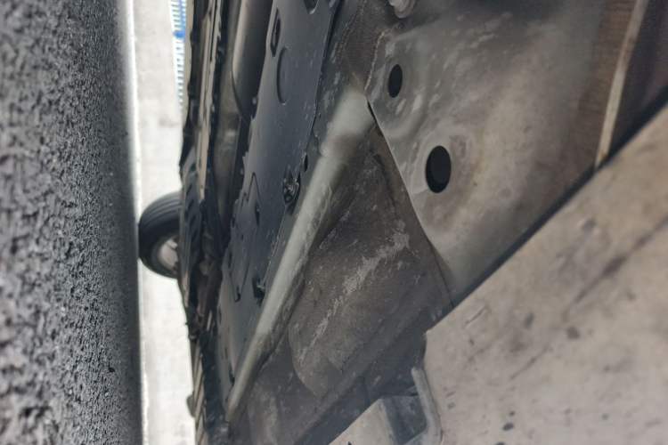 Used Volvo XC60 2019 T5 4x4 Smart Edition China V Standard Chassis Front Left