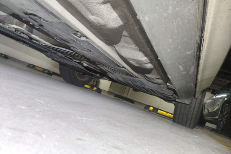 Used Volvo XC60 2019 T5 4x4 Smart Edition China V Standard Chassis Front Left