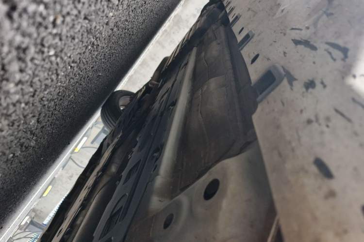 Used Volvo XC60 2019 T5 4x4 Smart Edition China V Standard Chassis Front Right