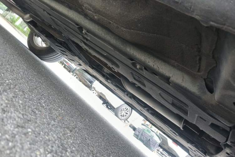 Used Volvo XC60 2019 T5 4x4 Smart Edition China VI Standard Chassis Front Right