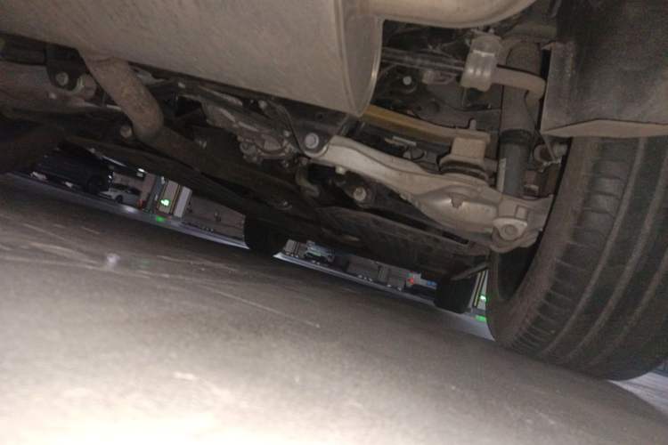 Used Volvo XC60 2019 T5 4x4 Smart Edition China V Standard Chassis Rear