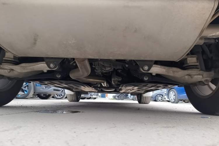 Used Volvo XC60 2019 T5 4x4 Smart Edition China V Standard Chassis Rear