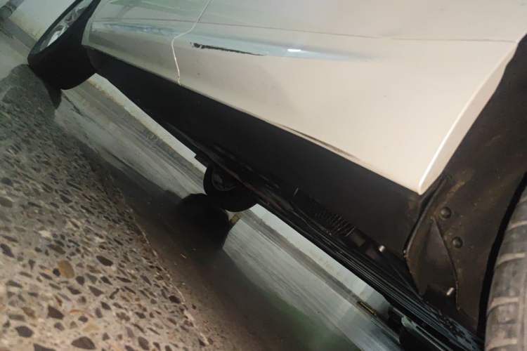 Used Volvo XC60 2019 T5 4x4 Smart Edition China V Standard Chassis Rear Left