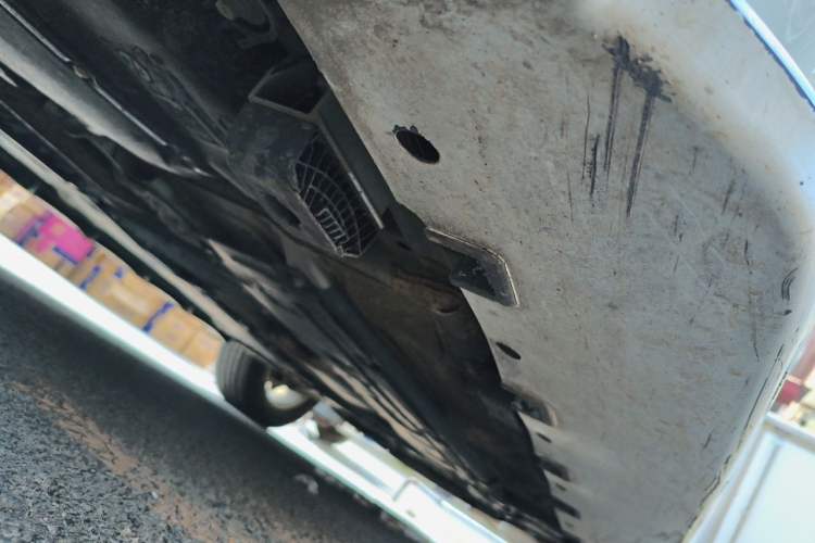 Used Volvo XC60 2019 T5 4x4 Smart Edition China V Standard Chassis Rear Right