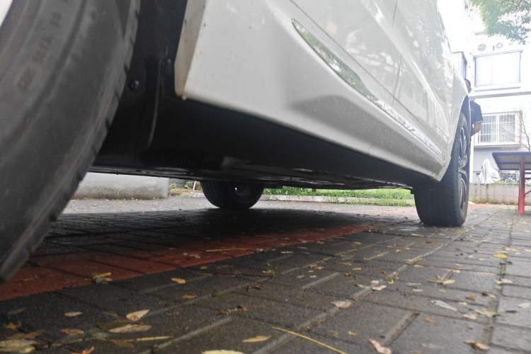 Used Volvo XC60 2019 T5 4x4 Zhiya Luxury Edition China VI Standard Chassis Rear Right