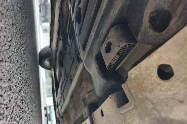 Used Volvo XC60 2019 T5 4x4 Smart Edition China V Standard Chassis Rear Right
