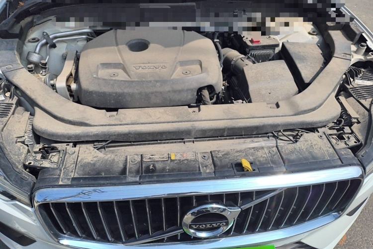 Used Volvo XC60 2019 T5 4x4 Smart Edition China V Standard Engine Bay