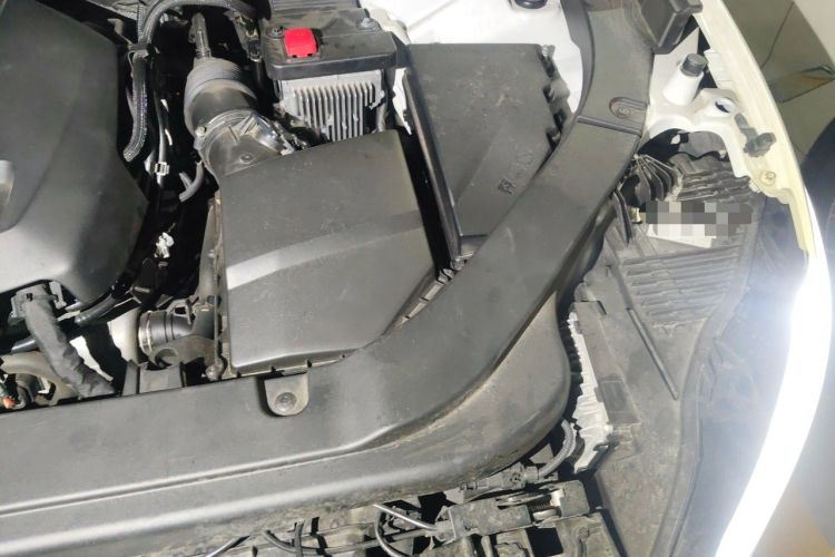 Used Volvo XC60 2019 T5 4x4 Smart Edition China V Standard Engine Bay Left
