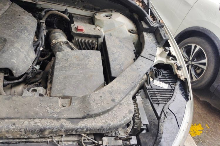 Used Volvo XC60 2019 T5 4x4 Smart Edition China V Standard Engine Bay Left