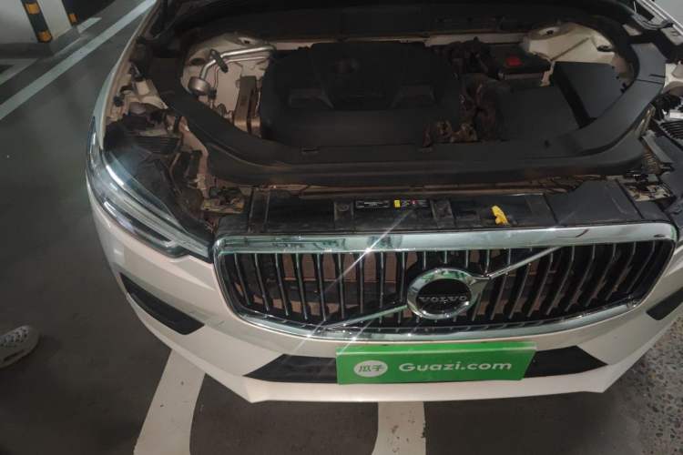 Used Volvo XC60 2019 T5 4x4 Smart Edition China V Standard Engine Bay Right