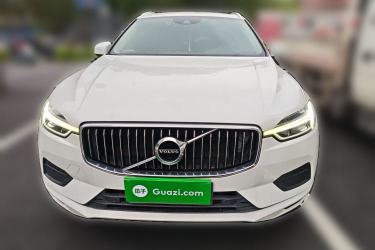 Used Volvo XC60 2019 T5 4x4 Smart Edition China V Standard Exterior 1