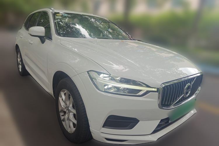 Used Volvo XC60 2019 T5 4x4 Smart Edition China V Standard Exterior 2