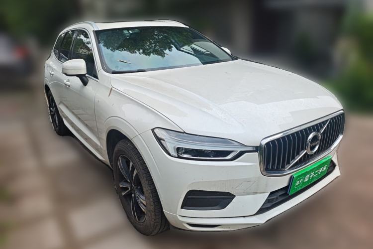 Used Volvo XC60 2019 T5 4x4 Smart Edition China V Standard Exterior 2
