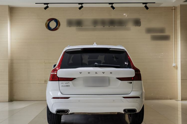 Used Volvo XC60 2019 T5 4x4 Smart Edition China VI Standard Exterior 5