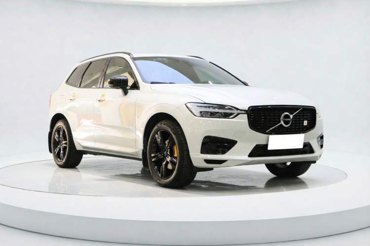 Used Volvo XC60 2019 T5 4x4 Smart & Dynamic Sport Edition China VI Standard Exterior 6