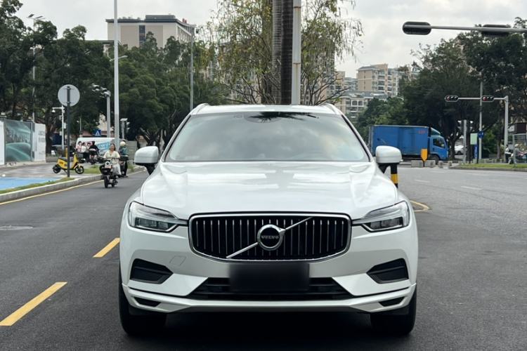Used Volvo XC60 2019 T5 4x4 Smart Edition China VI Standard Exterior 6