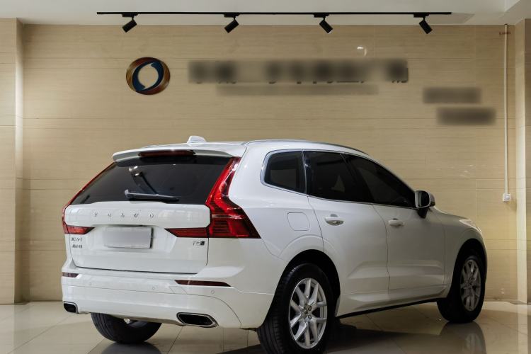 Used Volvo XC60 2019 T5 4x4 Smart Edition China VI Standard Exterior 6