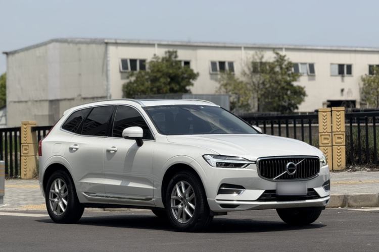 Used Volvo XC60 2019 T5 4x4 Smart Edition China VI Standard Exterior 7