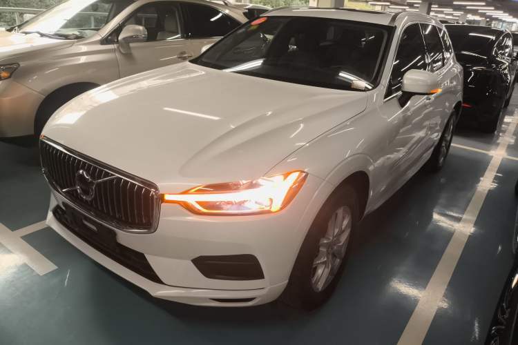 Used Volvo XC60 2019 T5 4x4 Smart Edition China V Standard Guazi used car, China used car export, Used car for sale, Used  cars, Cheapest cars for sale