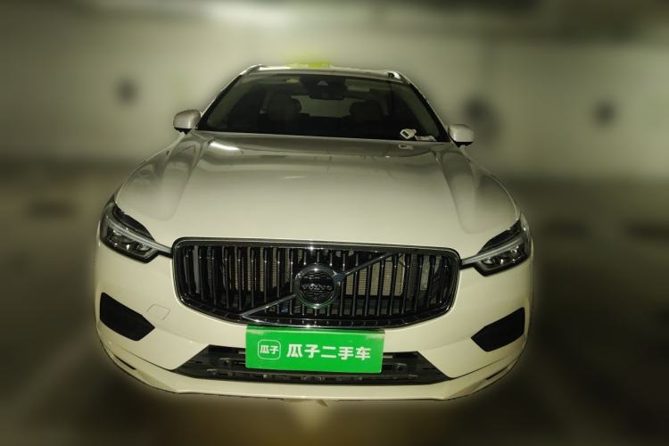 Used Volvo XC60 2019 T5 4x4 Smart Edition China VI Standard Front