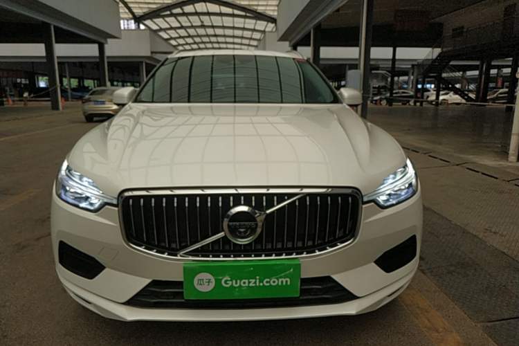 Used Volvo XC60 2019 T5 4x4 Zhiyuan Edition China VI Standard Front
