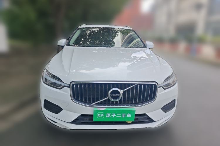 Used Volvo XC60 2019 T5 4x4 Smart Edition China VI Standard Front