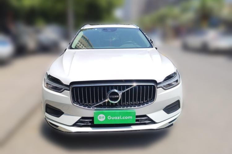 Used Volvo XC60 2019 T5 4x4 Smart Edition China VI Standard Front