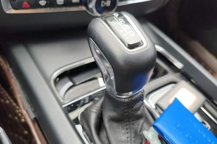 Used Volvo XC60 2019 T5 4x4 Smart Edition China V Standard Gear Lever