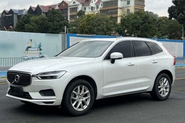 Used Volvo XC60 2019 T5 4x4 Smart Edition China VI Standard
