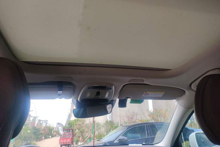 Used Volvo XC60 2019 T5 4x4 Smart Edition China V Standard Headliner