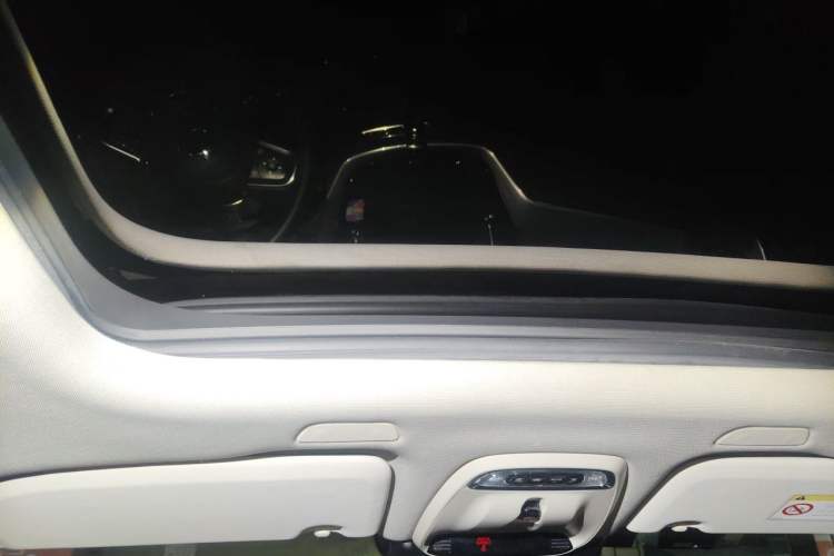 Used Volvo XC60 2019 T5 4x4 Smart Edition China V Standard Headliner
