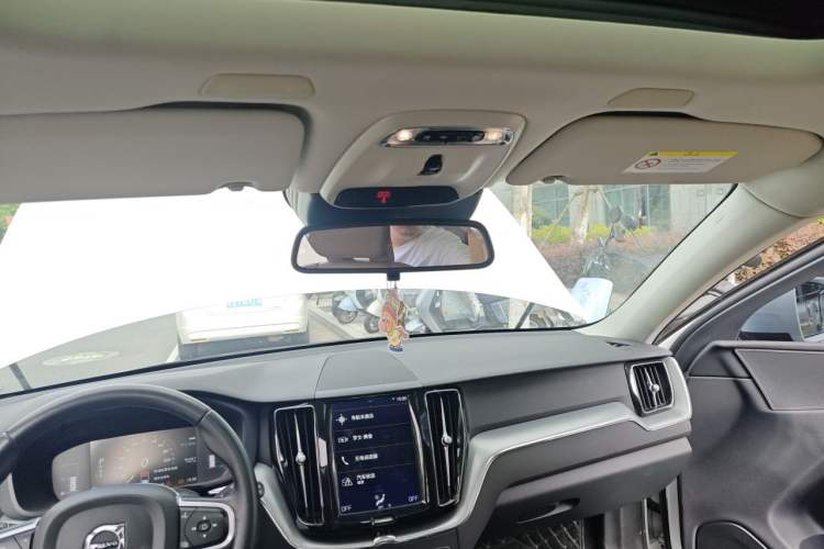 Used Volvo XC60 2019 T5 4x4 Smart Edition China V Standard Headliner
