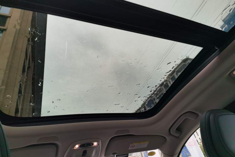 Used Volvo XC60 2019 T4 Zhiyi Edition China V Standard Headliner