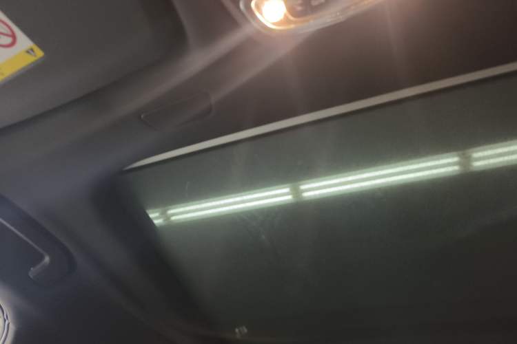 Used Volvo XC60 2019 T5 4x4 Zhiya Sport Edition China VI Standard Headliner