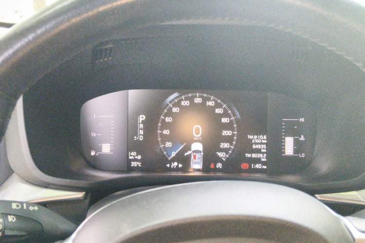 Used Volvo XC60 2019 T5 4x4 Smart Edition China V Standard Instrument Cluster