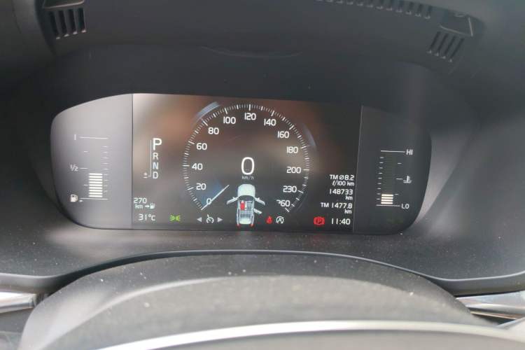 Used Volvo XC60 2019 T4 Zhiyi Edition China VI Instrument Cluster