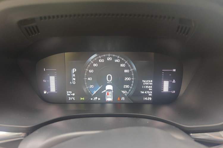 Used Volvo XC60 2019 T5 4x4 Smart Edition China V Standard Instrument Cluster