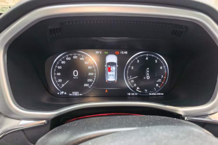 Used Volvo XC60 2019 T5 4x4 Zhiyuan Sport Edition China V Standard Instrument Cluster
